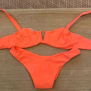 ORANGE ZAFUL BIKINI SWIMSUIT / Size: M(6)